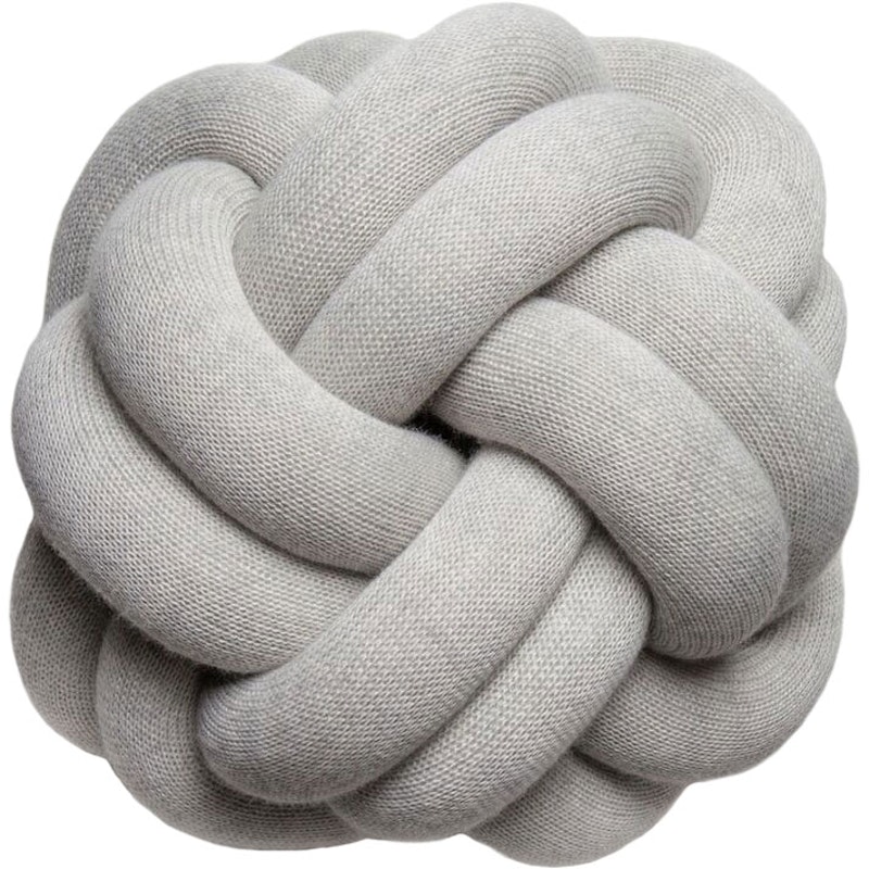 Knot Kudde, Ljusgrå
