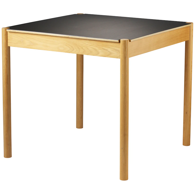 C44 Matbord Ek / Laminat, 80x80 cm