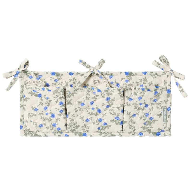 Dainty Quiltad Sängficka