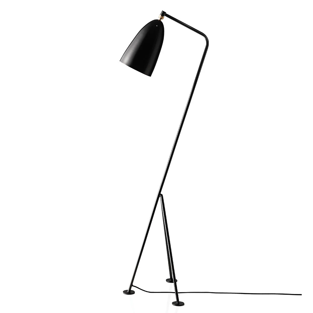 Gubi Gr&auml;shoppa Golvlampa Jet Black - Golvlampor St&aring;l Jet-Black - 10012179