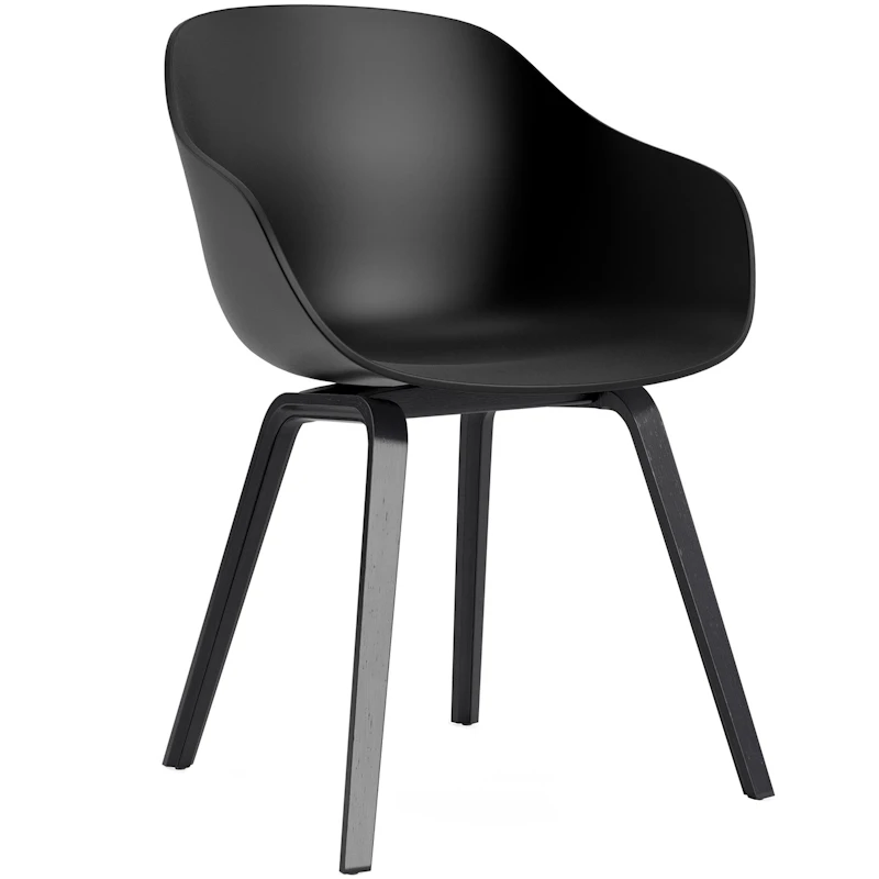 AAC 222 2.0 Karmstol, Svartlackad Ek / Svart