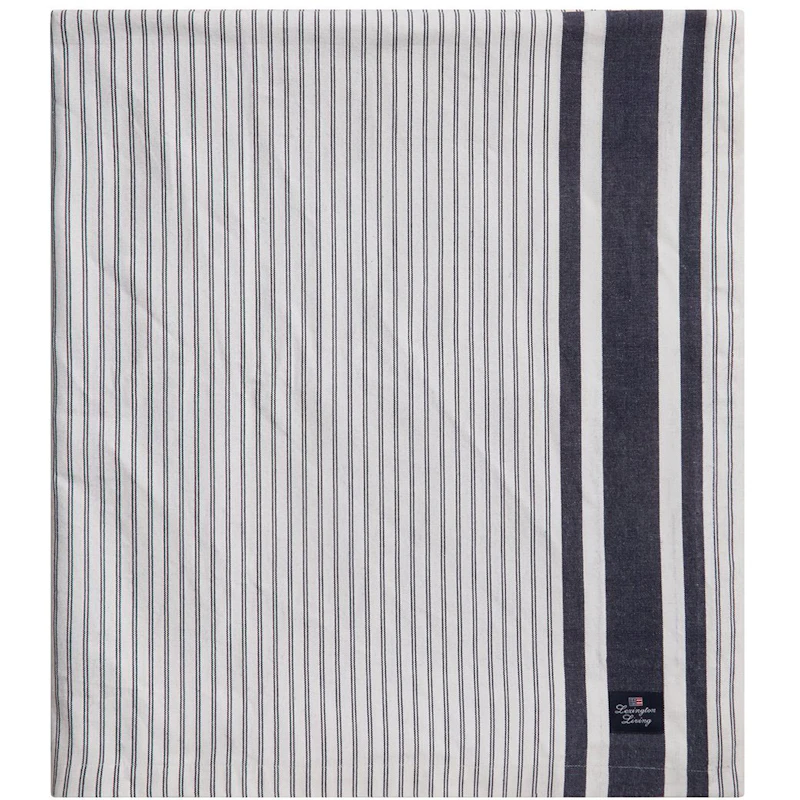 Icons Striped Organic Cotton Oxford Duk 150x250 cm, Vit / Dress Blue