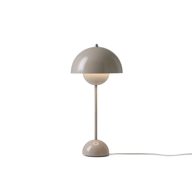 Flowerpot VP3 Bordslampa Gjord av PVC, Gjord av lackad metall, Grey Beige