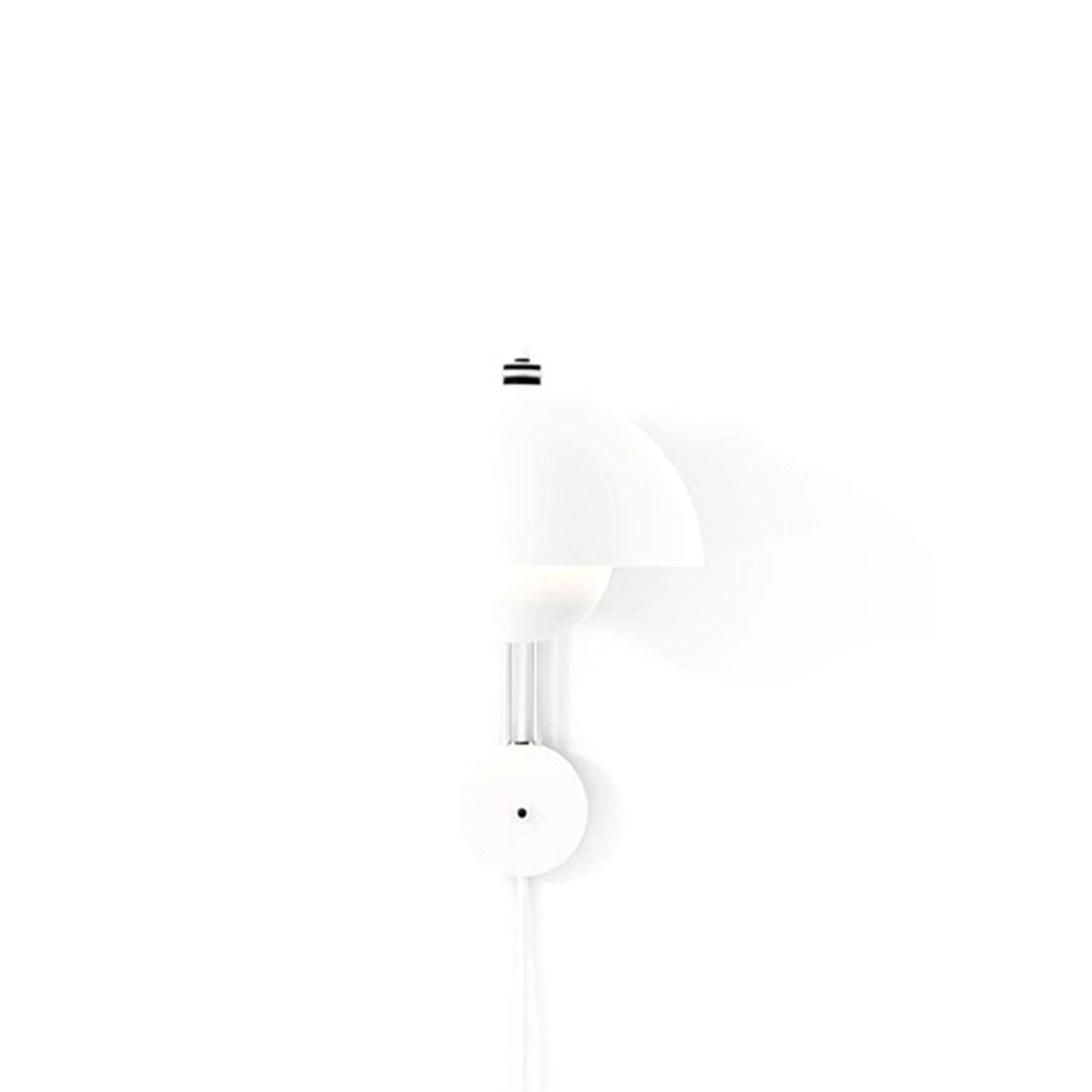 &Tradition Flowerpot Vp8 V&auml;gglampa Matt White - V&auml;gglampor J&auml;rn Vit - 133090A221