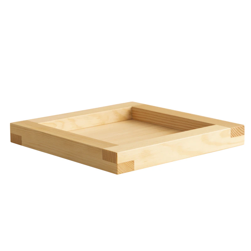 009 Bricka Kvadratisk, Pine