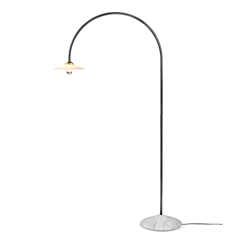 Golvlampa, Svart