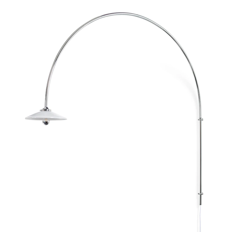 No 3 Vägglampa