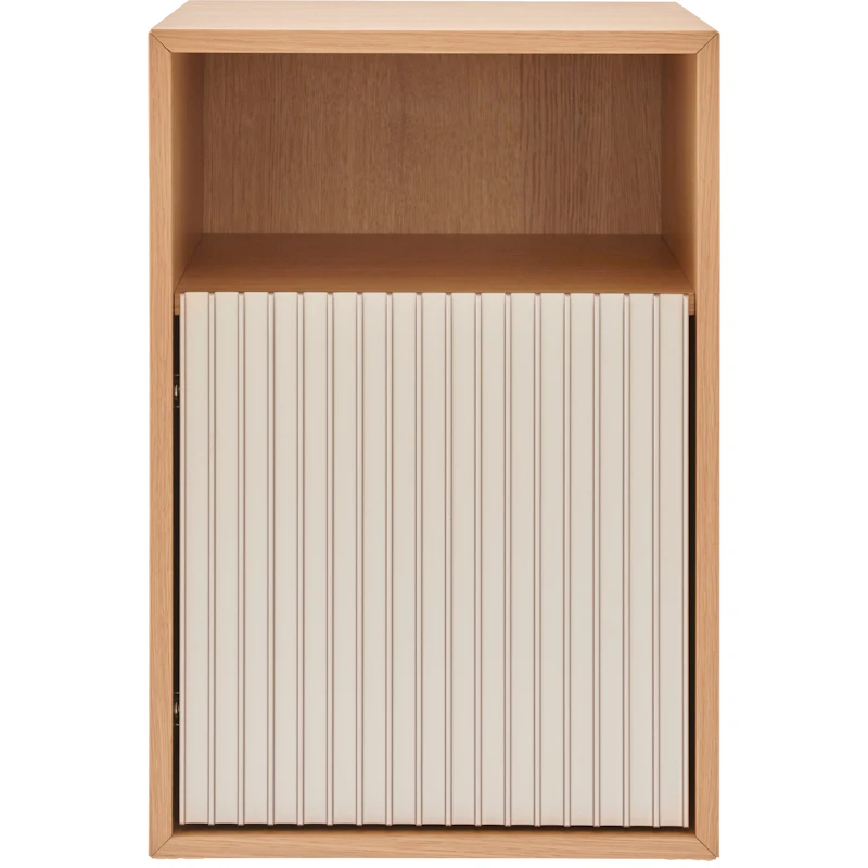 672 Sängbord, Ljus Ek